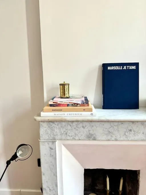 Apartmán T2 Typique Et Decore Avec Gout - Quartier Vauban Marseille