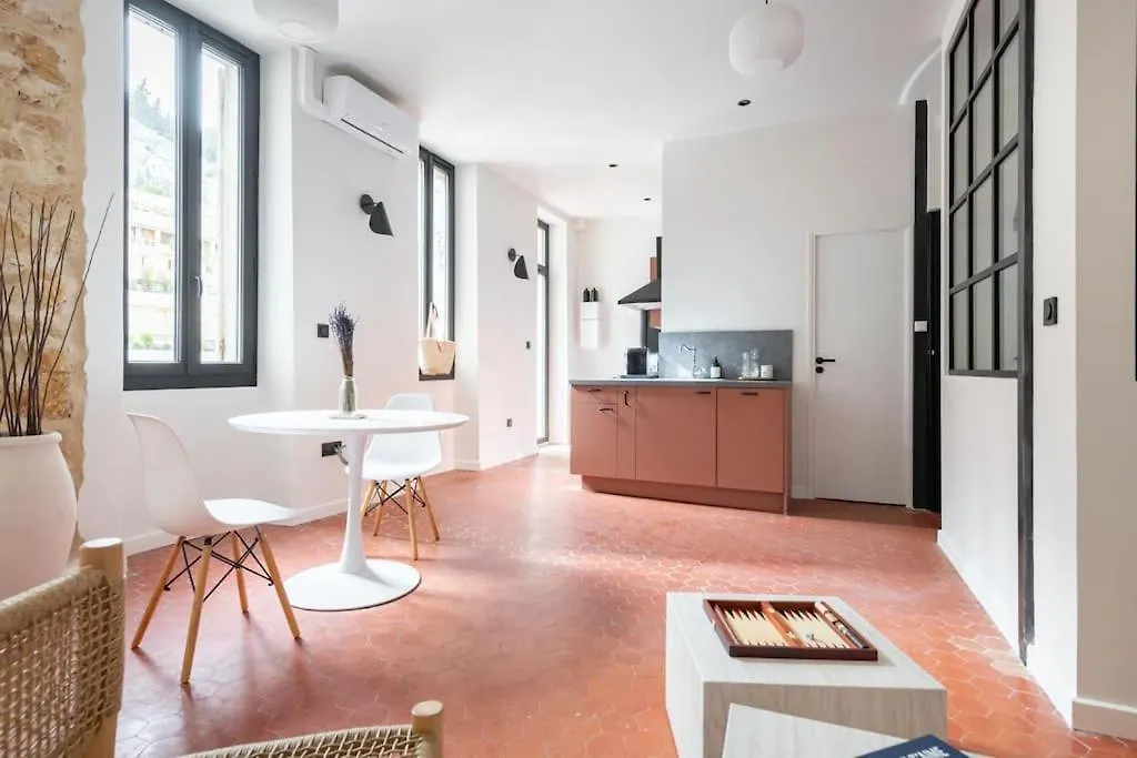 T2 Typique Et Decore Avec Gout - Quartier Vauban 马赛 0*,  法国